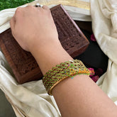 Thin Silk Thread Kundan Bangle-Green Waves-G4932